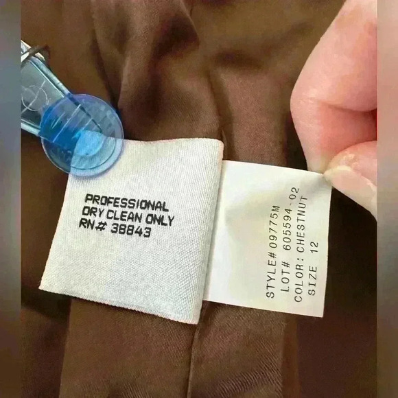 Larry Levine Lambswool Women’s Long Coat Size 12 - Picture 15 of 16